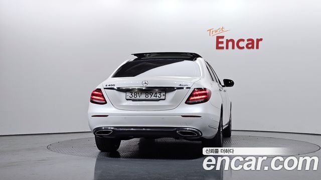 Mercedes-Benz E-Class из Кореи Encar