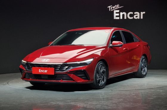 Hyundai AVANTE Inspiration — пробег 45 884 км — фото 1 из 5