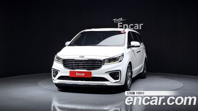Kia Carnival из Кореи Encar