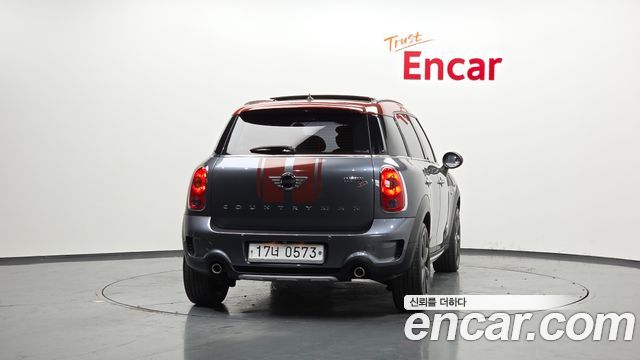 Mini Countryman ALL4 Park Lane 1st — пробег 105 259 км — фото 4 из 5