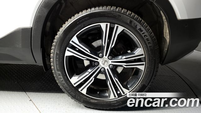 Volvo XC40 из Кореи Encar