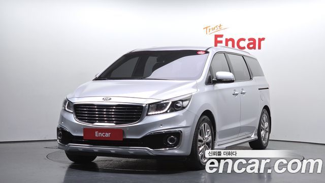 Kia Carnival из Кореи Encar