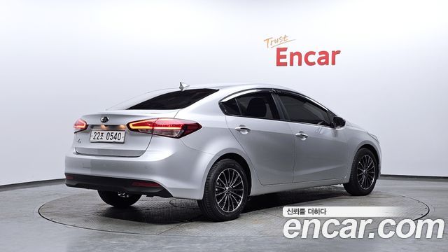 Kia K3 из Кореи Encar