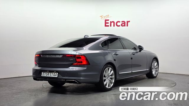 Volvo S90 из Кореи Encar