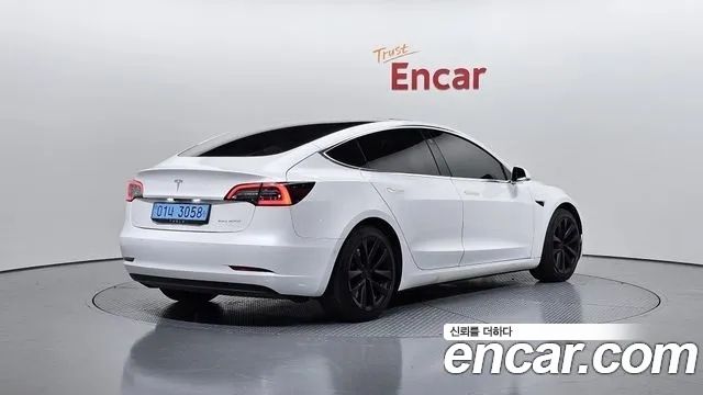 Tesla Model 3 из Кореи Encar