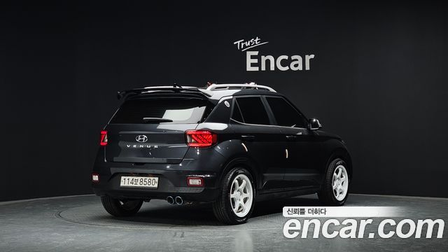 Hyundai Venue из Кореи Encar