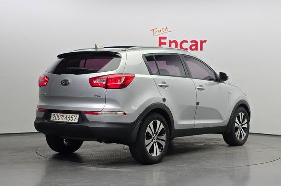 Kia Sportage Diesel 2WD TLX Deluxe — пробег 134 207 км — фото 2 из 5