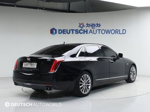 Cadillac CT6 3.6 Premium AWD — пробег 88 600 км — фото 2 из 5