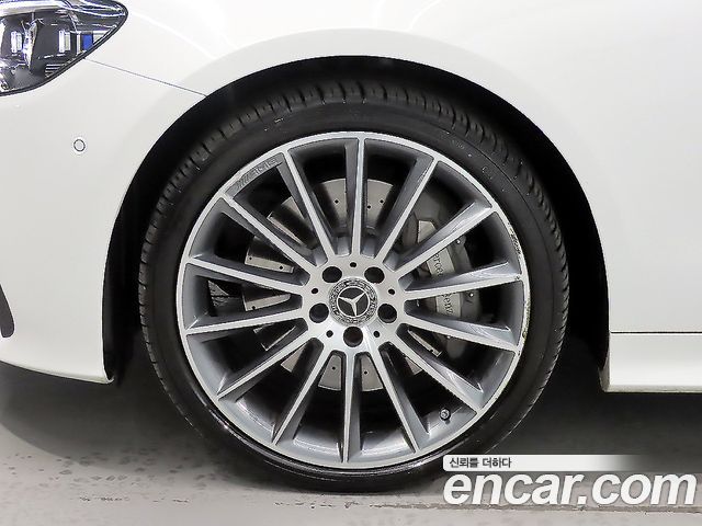 Mercedes-Benz E-Class из Кореи Encar