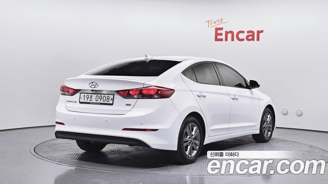 Hyundai AVANTE из Кореи Encar