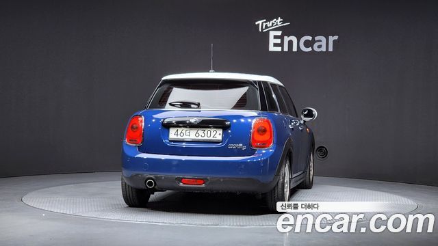 Mini Cooper из Кореи Encar