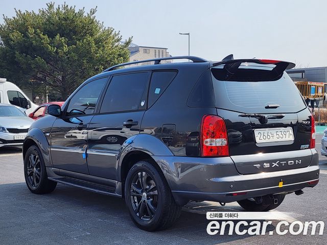 Ssangyong Rexton AWD RX7 High-Deluxe — пробег 276 544 км — фото 4 из 5