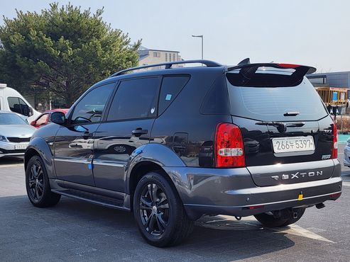 Ssangyong Rexton AWD RX7 High-Deluxe — пробег 276 544 км — фото 4 из 5