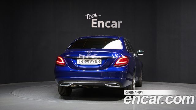 Mercedes-Benz C-Class из Кореи Encar