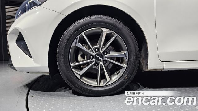 Kia K3 из Кореи Encar