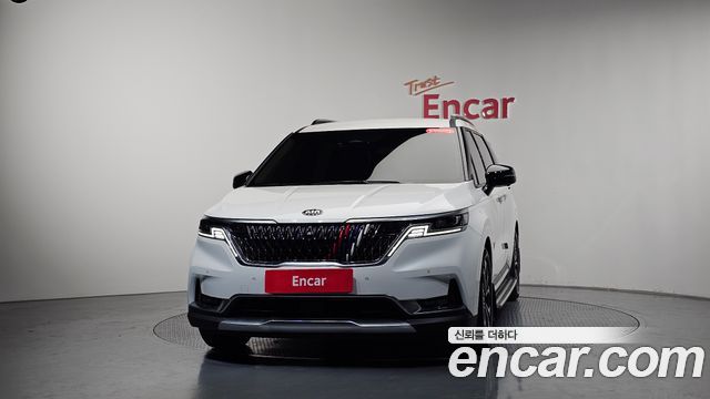 Kia Carnival 7-Seater Signature — пробег 74 765 км — фото 3 из 5