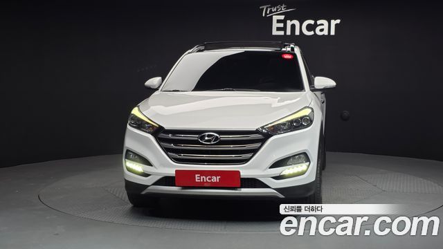 Hyundai Tucson Diesel 2.0 2WD Extreme Edition — пробег 171 624 км — фото 3 из 5