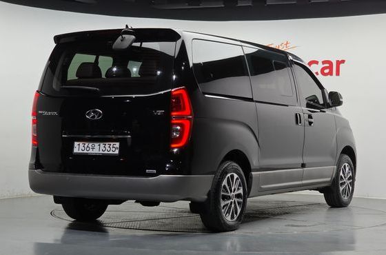 Hyundai Starex 4WD Urban 9-Seater Exclusive — пробег 98 349 км — фото 2 из 5