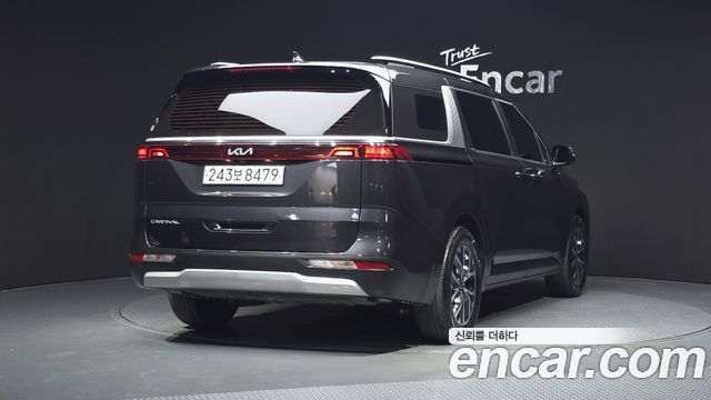 Kia Carnival из Кореи Encar