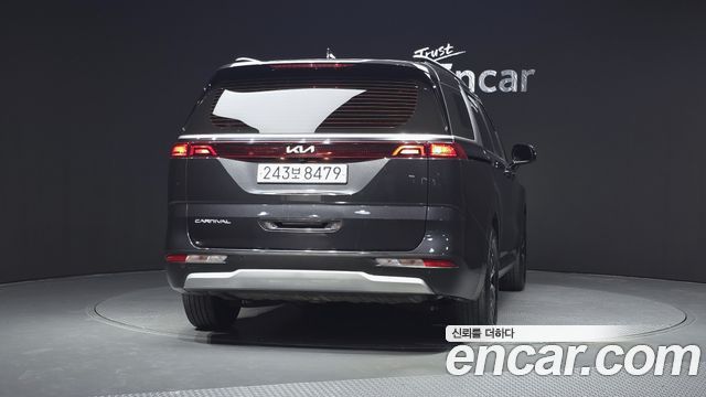 Kia Carnival из Кореи Encar