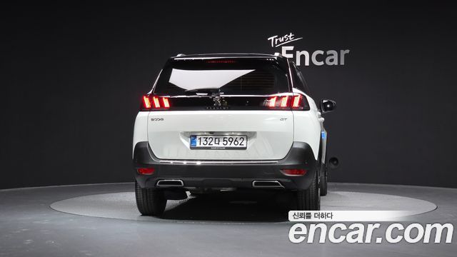 Peugeot 5008 из Кореи Encar