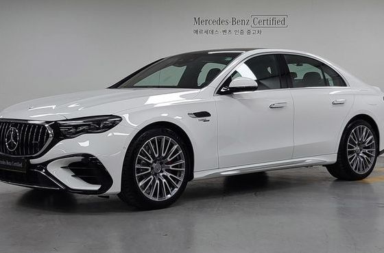 Mercedes-Benz E-Class AMG E53e 4MATIC+ — пробег 289 км — фото 1 из 5