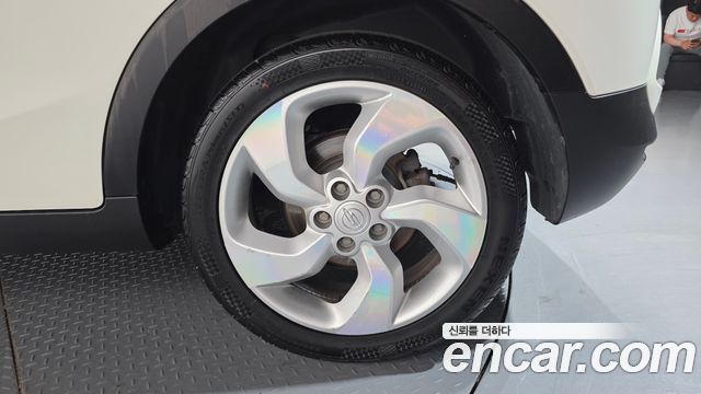 Ssangyong TIBOLI из Кореи Encar