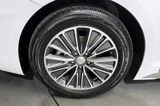 Hyundai Grandeur Premium — пробег 20 766 км — фото 5 из 5