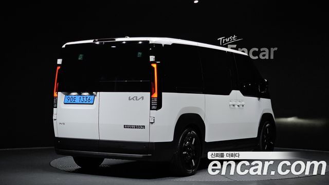 Kia PV5 из Кореи Encar