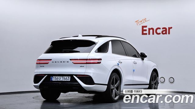 Genesis GV70 из Кореи Encar