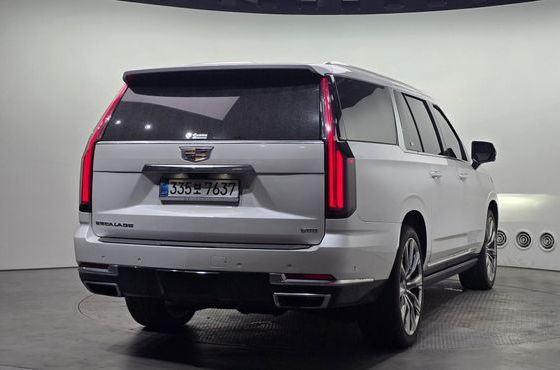 Cadillac Escalade 6.2 ESV ESV Sports Platinum — пробег 11 319 км — фото 4 из 5