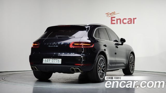 Porsche Macan из Кореи Encar