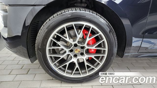 Porsche Macan из Кореи Encar
