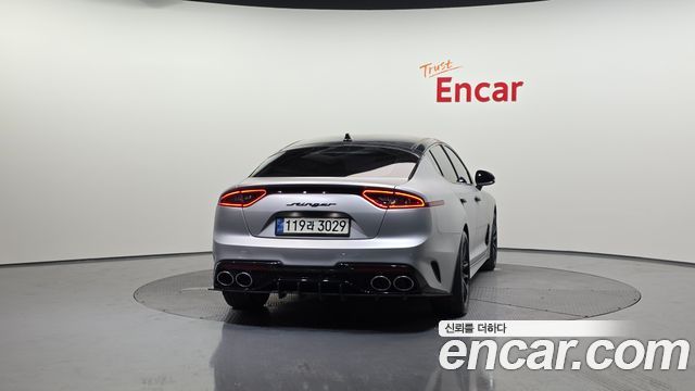 Kia Stinger из Кореи Encar