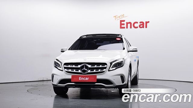 Mercedes-Benz GLA-Class GLA220 — пробег 89 251 км — фото 3 из 5