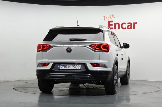 Ssangyong KORANDO Gasoline 1.5 2WD C7 — пробег 65 091 км — фото 4 из 5