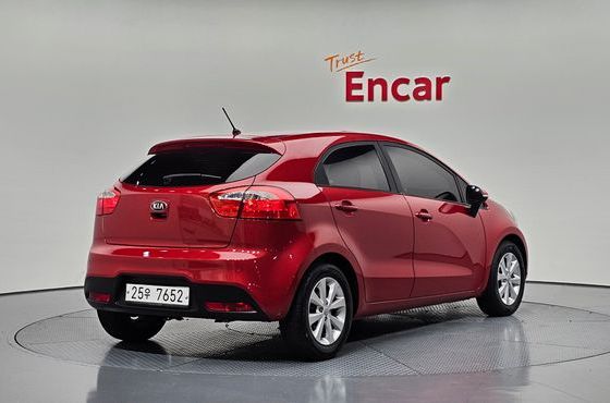 Kia pride 1.4 MPI Hatchback Deluxe — пробег 58 460 км — фото 2 из 5