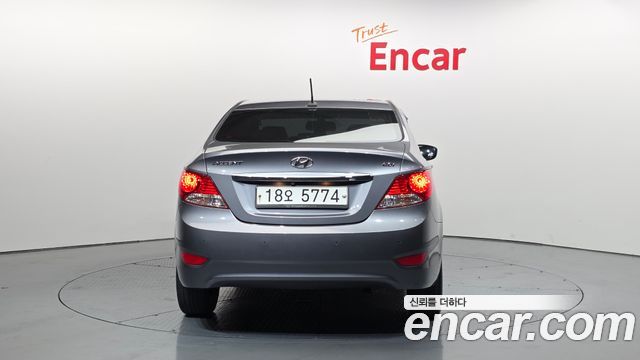 Hyundai Accent 1.6 GDI Premium — пробег 167 344 км — фото 4 из 5