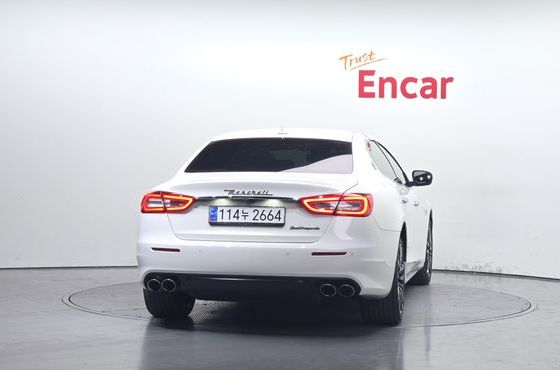 Maserati Quattroporte 3.0 Diesel — пробег 152 020 км — фото 4 из 5
