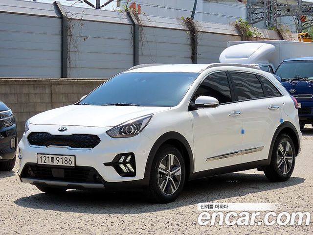 Kia Niro 1.6 HEV Prestige — пробег 37 417 км — фото 2 из 5