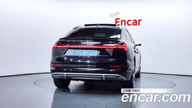Audi e-tron из Кореи Encar