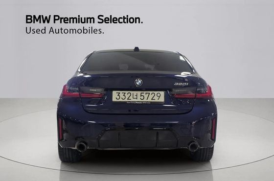 BMW 3-Series 320i M Sport — пробег 5 449 км — фото 4 из 5