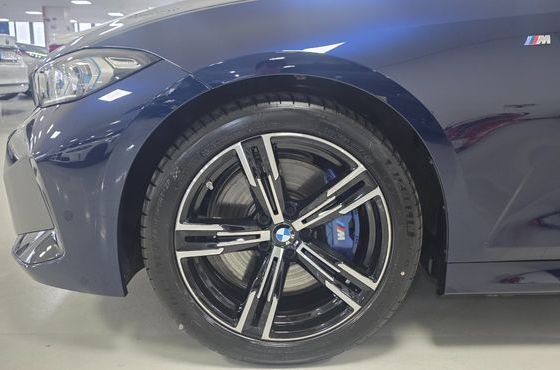 BMW 3-Series 320i M Sport — пробег 5 449 км — фото 5 из 5