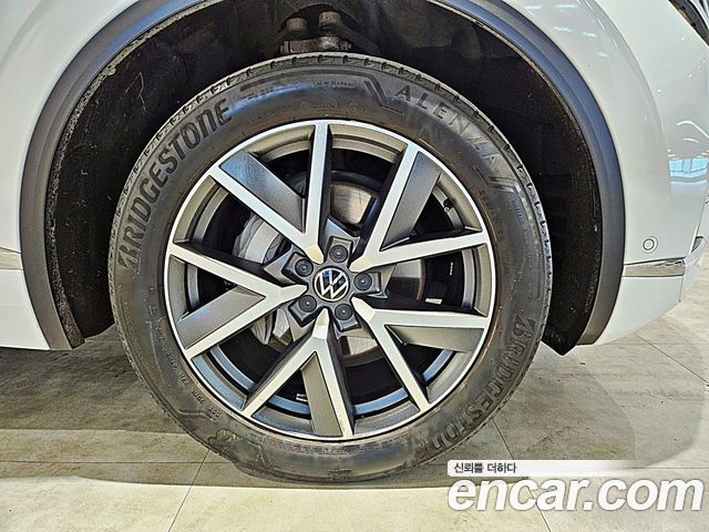 Volkswagen Touareg из Кореи Encar