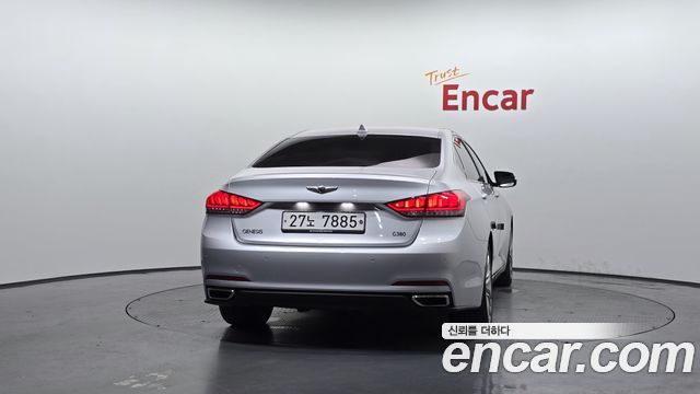 Hyundai Genesis из Кореи Encar