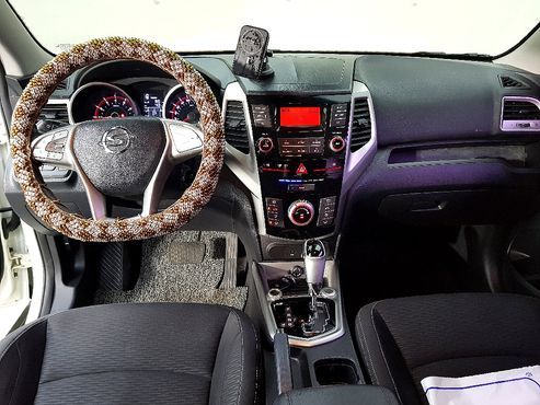 Ssangyong TIBOLI TX 2WD — пробег 144 000 км — фото 5 из 5