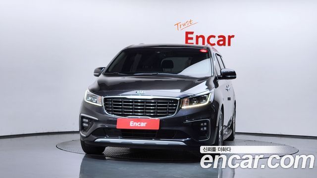 Kia Carnival Gasoline 9-Seater Prestige — пробег 108 014 км — фото 3 из 5