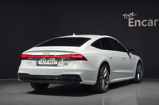 Audi A7 55 TFSI Quattro Premium — пробег 85 248 км — фото 2 из 5