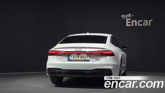 Audi A7 55 TFSI Quattro Premium — пробег 85 248 км — фото 4 из 5