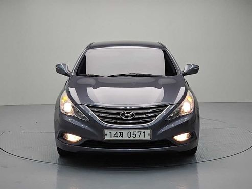 Hyundai Sonata LPi Luxury — пробег 171 843 км — фото 3 из 5